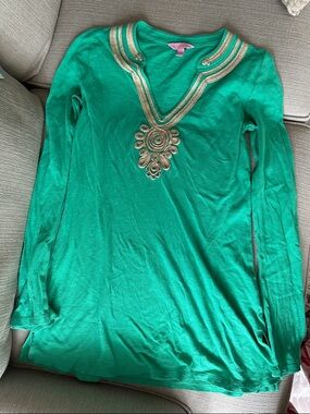 Lilly Pulitzer Green Long-Sleeve V-Neck Top with Gold Embellishment
